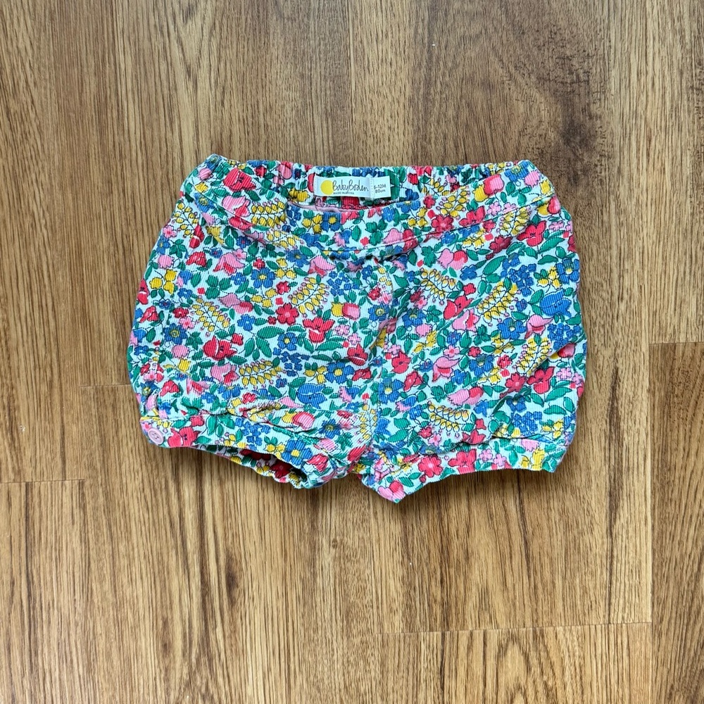Baby Boden Corduroy Bubble Shorts with Floral Print Size 6-12 Months